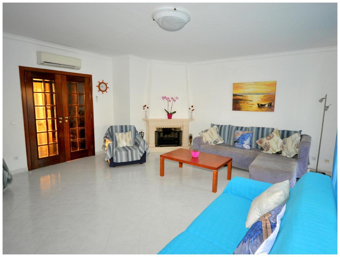 Apartamentos Capitolina Quarteira Exterior foto